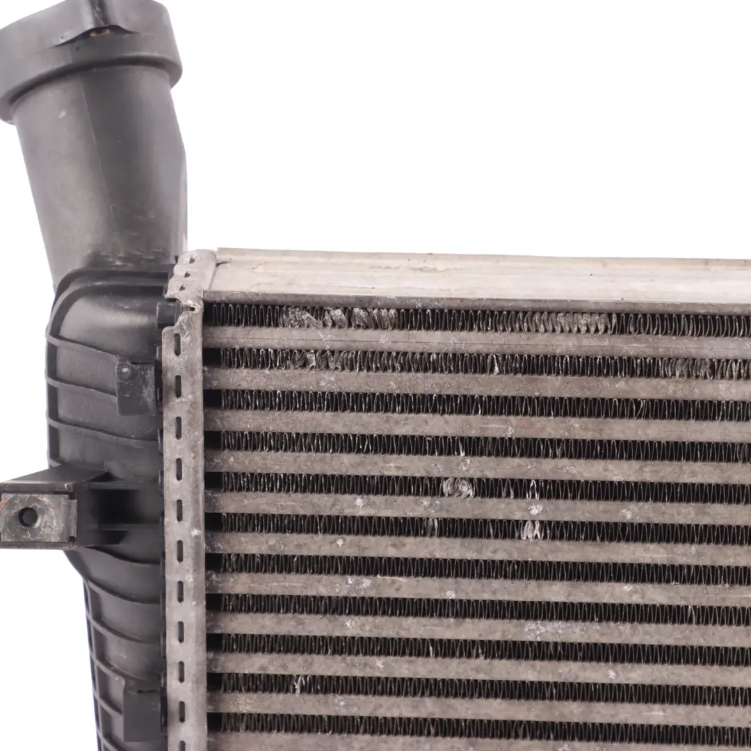 7L Air Charge Intercooler Right O/S to Porsche Cayenne 9PA VW Touareg with Part number 7L0145804A Porsche Cayenne 9PA VW Touareg 7L Air Charge Intercooler Right O/S - SKU 7L0145804A - Part number 7L0145804A
