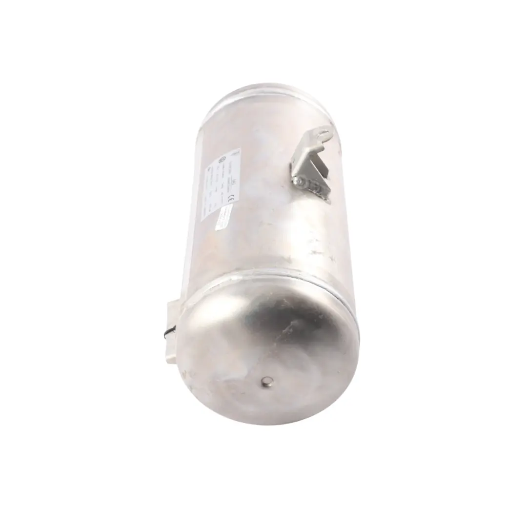 7L Depósito Cilindro Suspensión Neumática para Volkswagen Touareg con número de pieza 7L0616202A Volkswagen Touareg 7L Depósito Cilindro Suspensión Neumática - SKU 7L0616202A - Número de pieza 7L0616202A