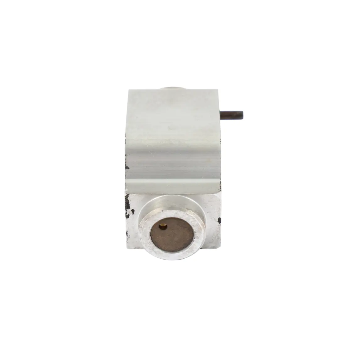 7L Expansionsventil Klimaanlage A/C für Audi Q7 4L Volkswagen Touareg mit Teilenummer 7L0820679C Audi Q7 4L Volkswagen Touareg 7L Expansionsventil Klimaanlage A/C - SKU 7L0820679C - Teilenummer 7L0820679C