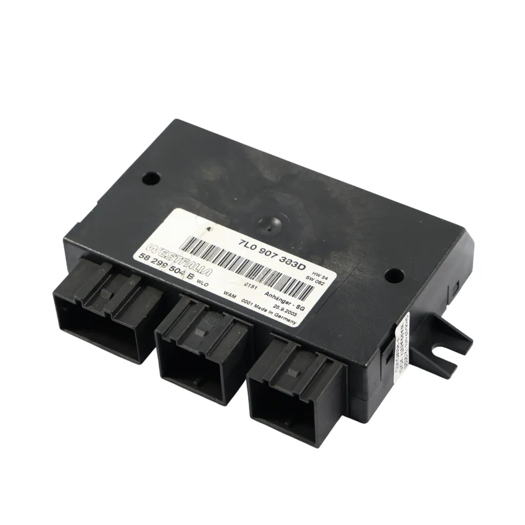 Tow Bar Trailer Towing Control Module Unit to Porsche Cayenne 9PA with Part number 7L0907383D Porsche Cayenne 9PA Tow Bar Trailer Towing Control Module Unit - SKU 7L0907383D - Part number 7L0907383D