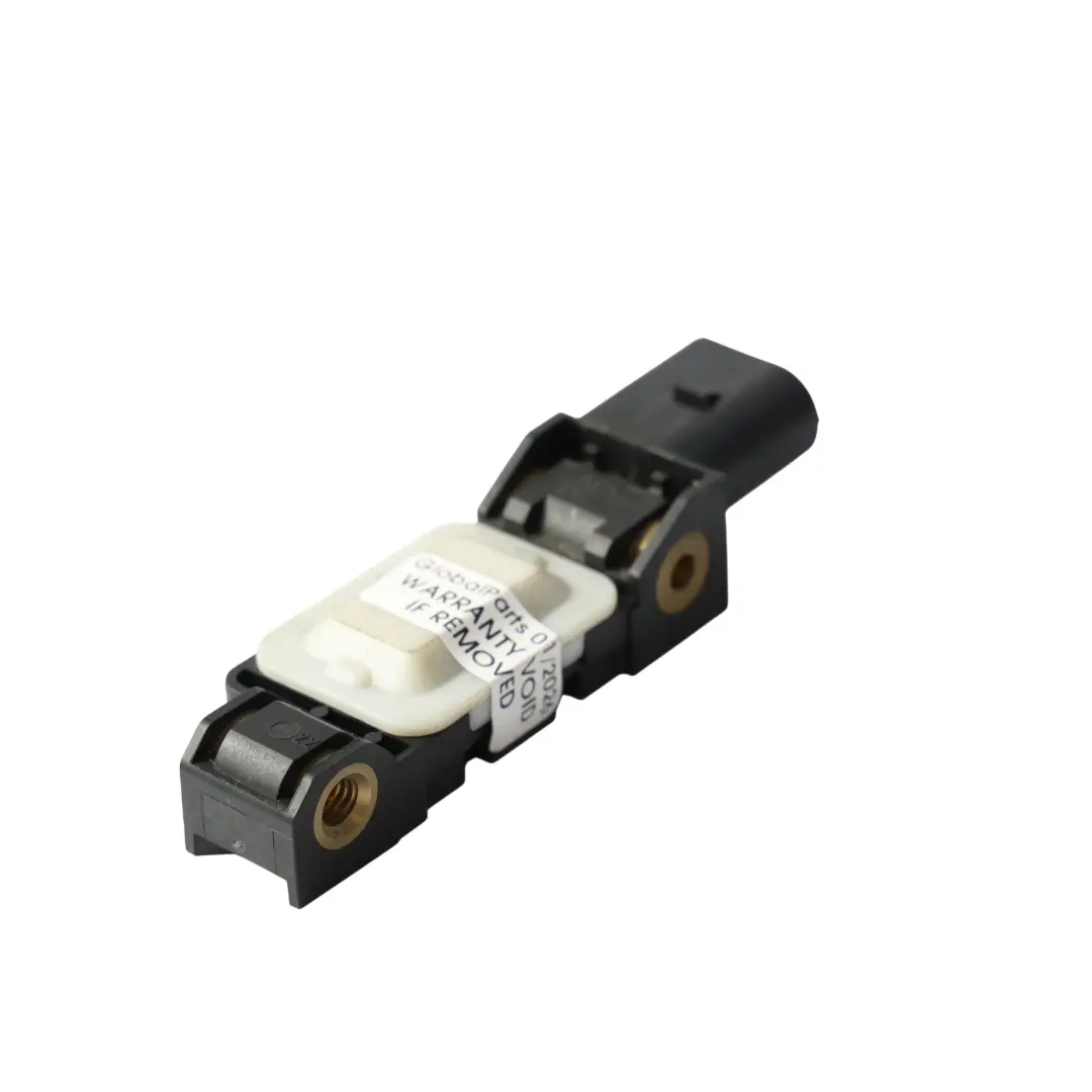 7L Vorderseite Aufprall Sensor Links Rechts für VW Volkswagen Touareg mit Teilenummer 7L0909606B VW Volkswagen Touareg 7L Vorderseite Aufprall Sensor Links Rechts - SKU 7L0909606B - Teilenummer 7L0909606B