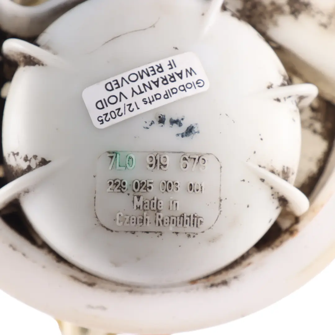 Pump Sender Sending Unit Left N/S 4.5 V8 to Porsche Cayenne 955 9PA Fuel with Part number 7L0919679 Porsche Cayenne 955 9PA Fuel Pump Sender Sending Unit Left N/S 4.5 V8 - SKU 7L0919679-1 - Part number 7L0919679