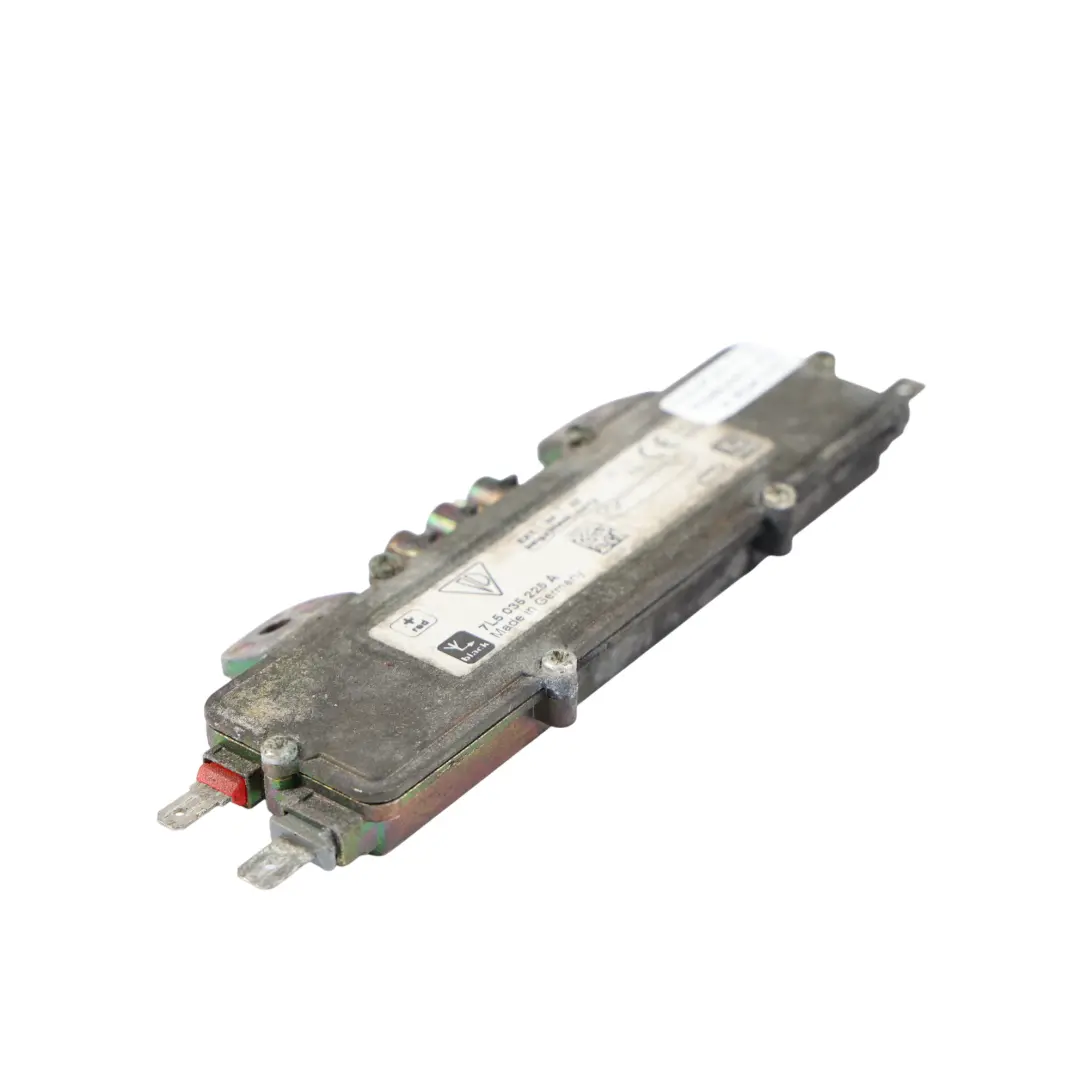 Porsche Cayenne 955 Radio Antena Amplificador Trasera Derecha - SKU 7L5035225A - Número de pieza 7L5035225A