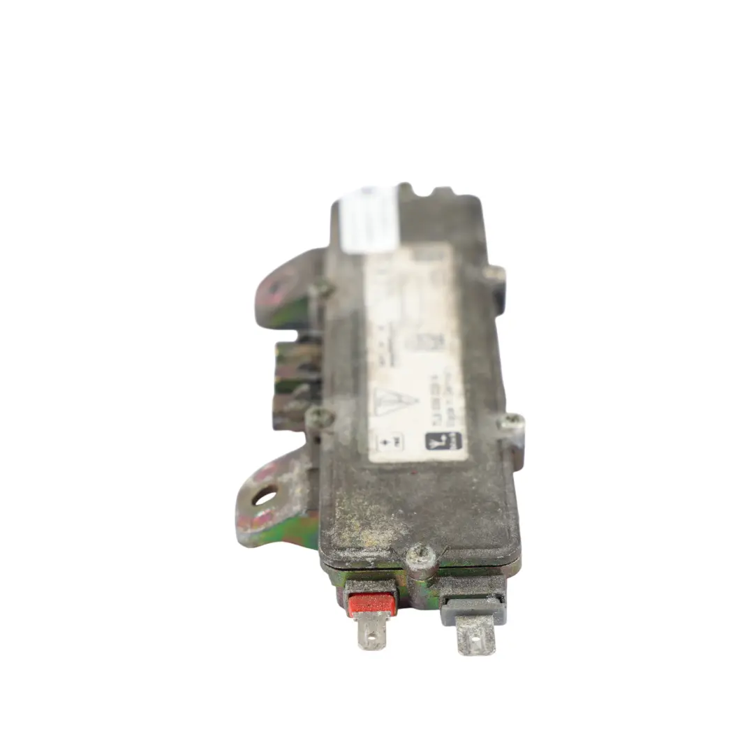 Porsche Cayenne 955 Antenna Radio Amplificatore Posteriore Destro - SKU 7L5035225A - Numero di parte 7L5035225A