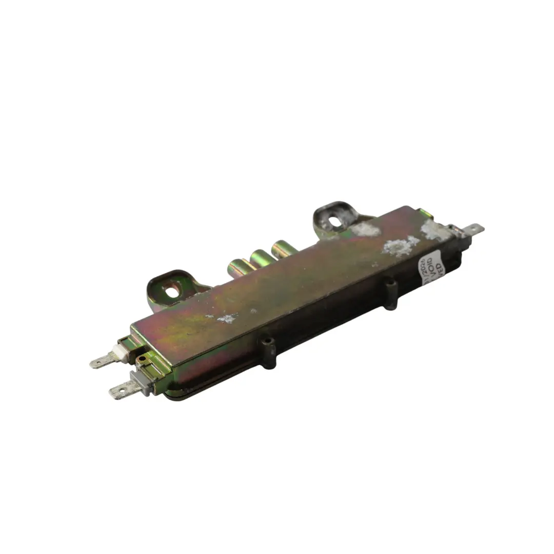 Porsche Cayenne 9PA Amplificateur D'Antenne Radio Arrière Gauche - SKU 7L5035225B - Numéro de pièce 7L5035225B