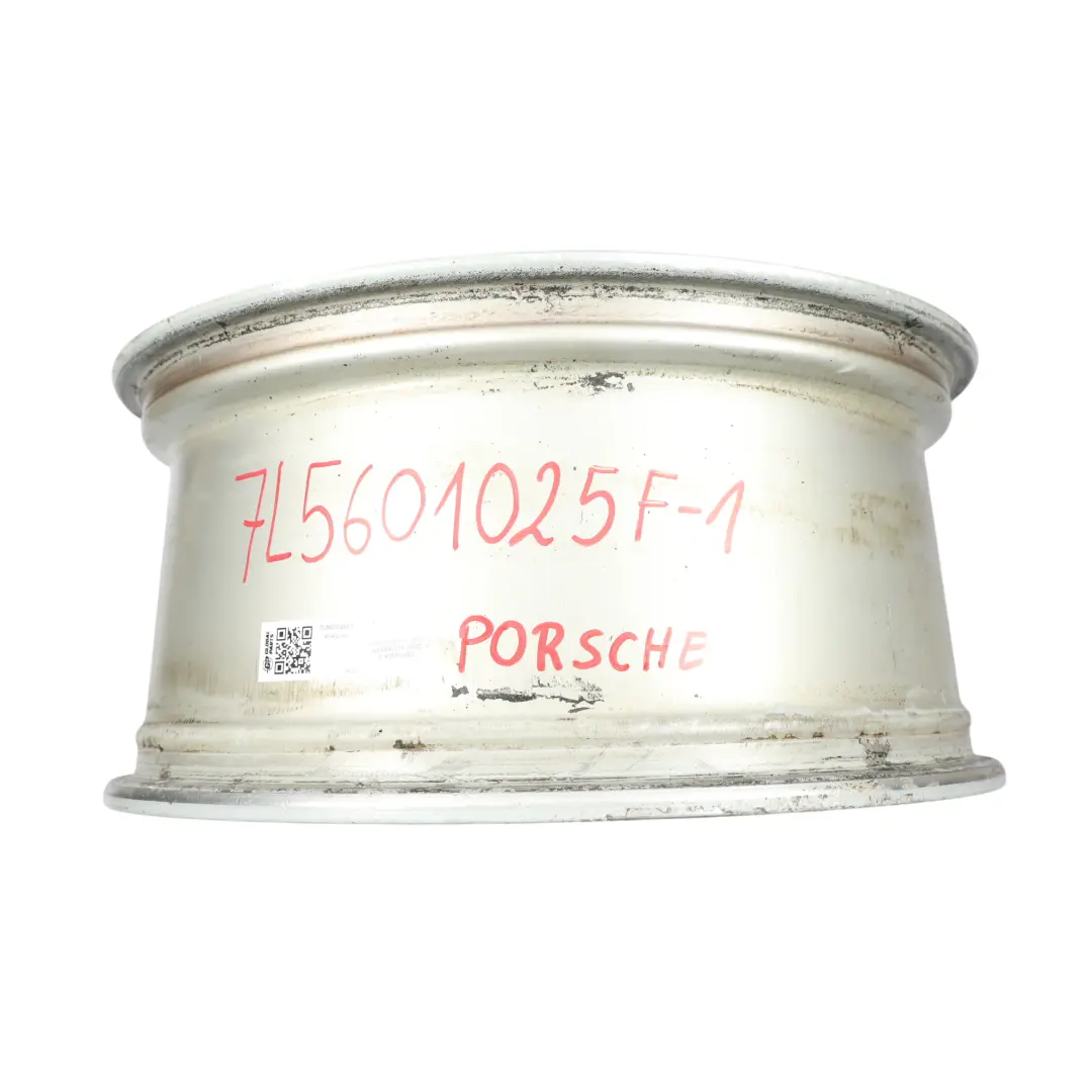Felge Alufelge Silber 20" 9J ET:60 für Porsche Cayenne 955 9PA mit Teilenummer 7L5601025F Porsche Cayenne 955 9PA Felge Alufelge Silber 20" 9J ET:60 - SKU 7L5601025F-1 - Teilenummer 7L5601025F