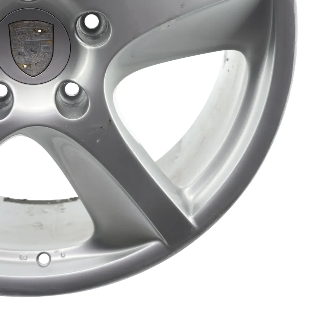 Felga Aluminiowa Srebrna 20" 9J ET:60 do Porsche Cayenne 955 9PA o numerze 7L5601025F Porsche Cayenne 955 9PA Felga Aluminiowa Srebrna 20" 9J ET:60 - SKU 7L5601025F-1 - Numer Części 7L5601025F