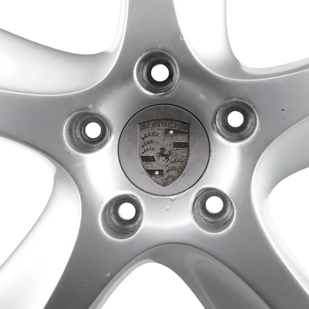 Rim Alloy Sliver 20" 9J ET:60 to Porsche Cayenne 955 9PA Wheel with Part number 7L5601025F Porsche Cayenne 955 9PA Wheel Rim Alloy Sliver 20" 9J ET:60 - SKU 7L5601025F-3 - Part number 7L5601025F