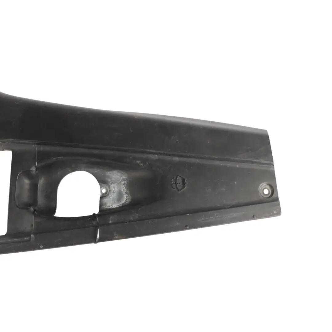 Rivestimento Vano Motore Destro per Porsche Cayenne 955 9PA con numero di parte 7L5806584D Porsche Cayenne 955 9PA Rivestimento Vano Motore Destro - SKU 7L5806584D - Numero di parte 7L5806584D