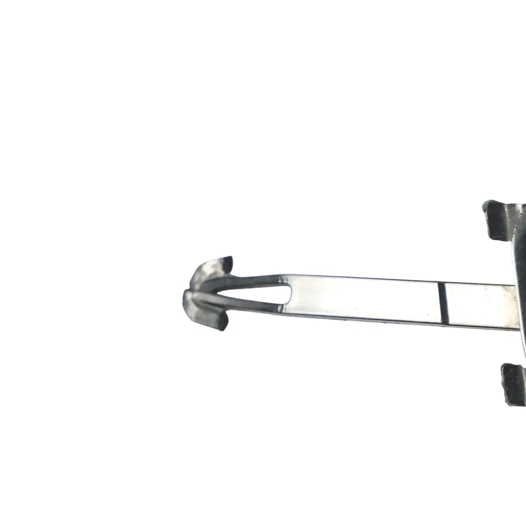 Porsche Cayenne 9PA Oeil De Remorquage Pare-Chocs Avant Droit Basalt Black C9Z - SKU 7L5807156G-BAB - Numéro de pièce 7L5807156G