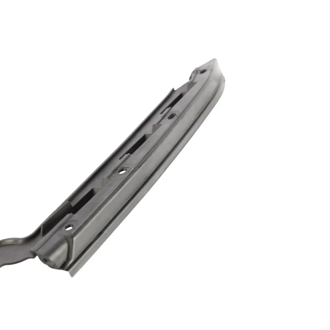 Soporte Parachoques Trasero Guía Derecha para Porsche Cayenne 955 9PA con número de pieza 7L5807394C Porsche Cayenne 955 9PA Soporte Parachoques Trasero Guía Derecha - SKU 7L5807394C - Número de pieza 7L5807394C