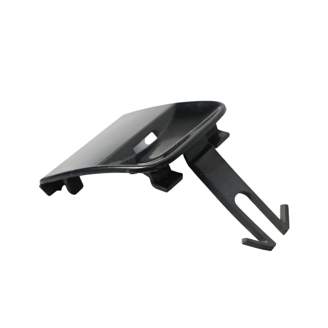 Porsche Cayenne 9PA Ojo Remolque Parachoques Trasero Izquierdo Basalt Black C9Z - SKU 7L5807449F-BAB - Número de pieza 7L5807449F