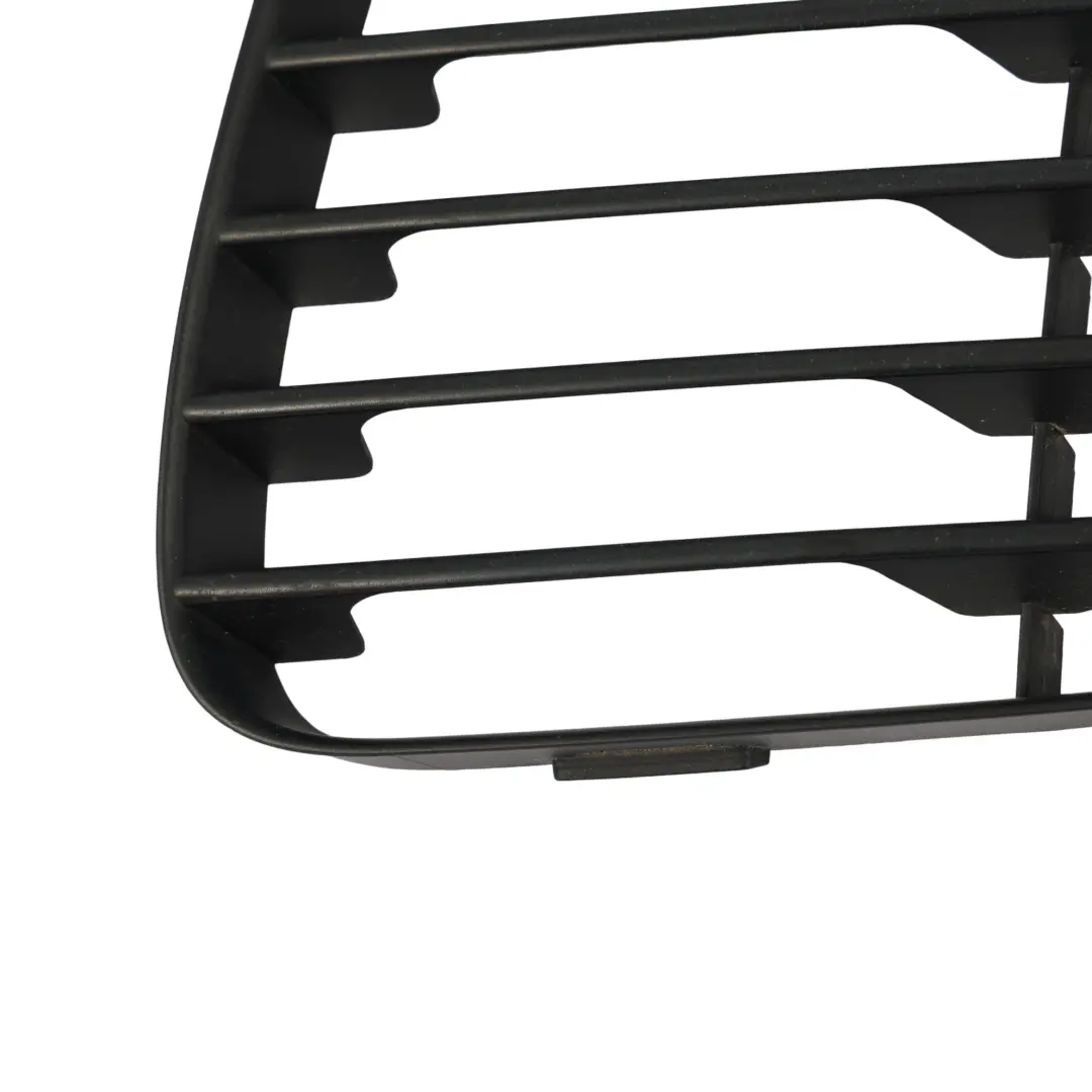 Porsche Cayenne Turbo 9PA Stoßstange Vorne Unten Kühlergrill Links - SKU 7L5807681A - Teilenummer 7L5807681A