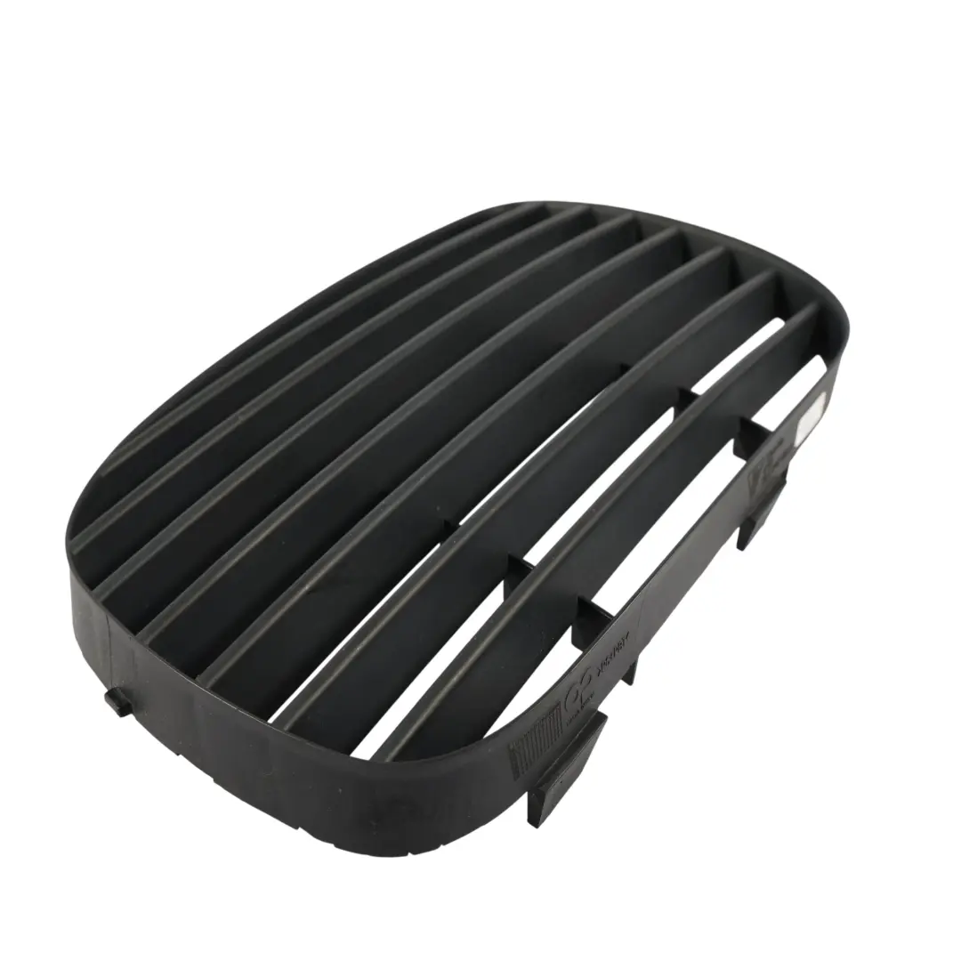 Porsche Cayenne Turbo 9PA Stoßstange Vorne Unten Kühlergrill Links - SKU 7L5807681A - Teilenummer 7L5807681A