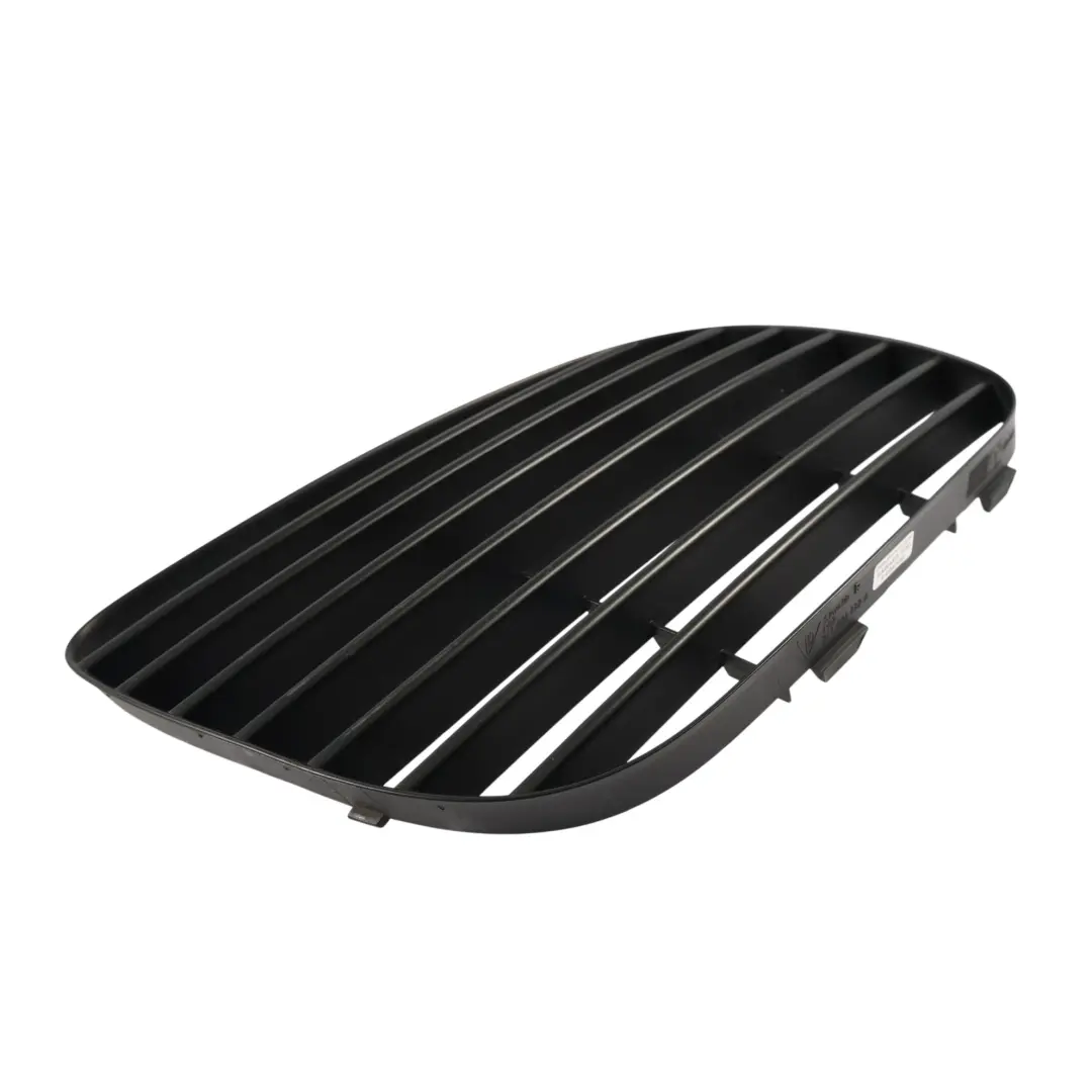 Porsche Cayenne Turbo 9PA Griglia Paraurti Anteriore Inferiore Destra - SKU 7L5807682A - Numero di parte 7L5807682A