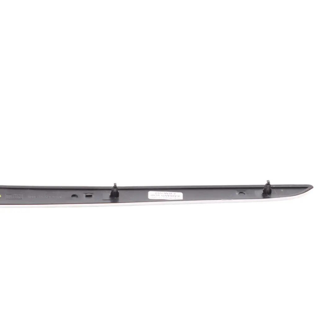 Moldura Puerta Aluminio Izquierda para Porsche Cayenne 9PA con número de pieza 7L5867085A Porsche Cayenne 9PA Moldura Puerta Aluminio Izquierda - SKU 7L5867085A - Número de pieza 7L5867085A