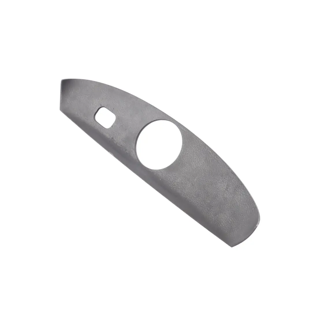 Panneau Intérieur Essuie Glace Hayon Arrière Cofre pour Porsche Cayenne 9PA à propos du numéro de pièce 7L5867927 Porsche Cayenne 9PA Panneau Intérieur Essuie Glace Hayon Arrière Cofre - SKU 7L5867927 - Numéro de pièce 7L5867927