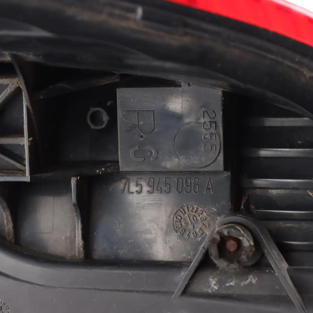 Porsche Cayenne 955 9PA Rear Tail Light Lamp Right O/S - SKU 7L5945096A - Part number 7L5945096A