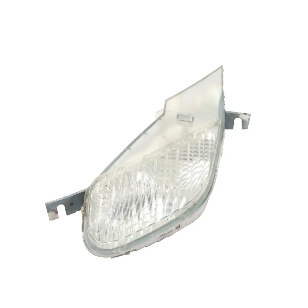 Indicatore Direzione Anteriore Destro per Porsche Cayenne 955 9PA con numero di parte 7L5949102C Porsche Cayenne 955 9PA Indicatore Direzione Anteriore Destro - SKU 7L5949102C - Numero di parte 7L5949102C