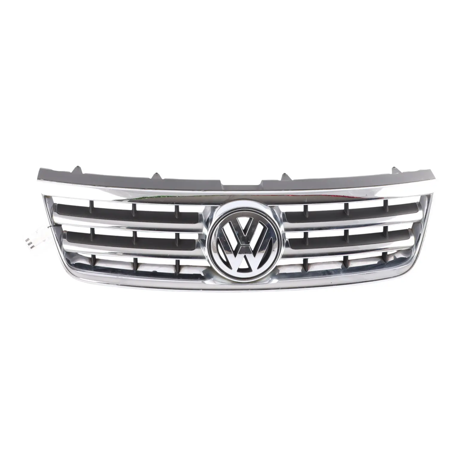Volkswagen VW Touareg 7L Bumper Grille Trim Panel Front Centre 7L6853651A