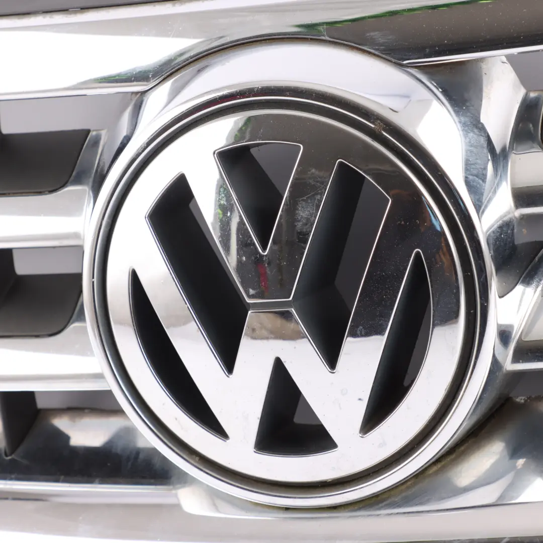 Volkswagen VW Touareg 7L Bumper Grille Trim Panel Front Centre - SKU 7L6853651A - Part number 7L6853651A