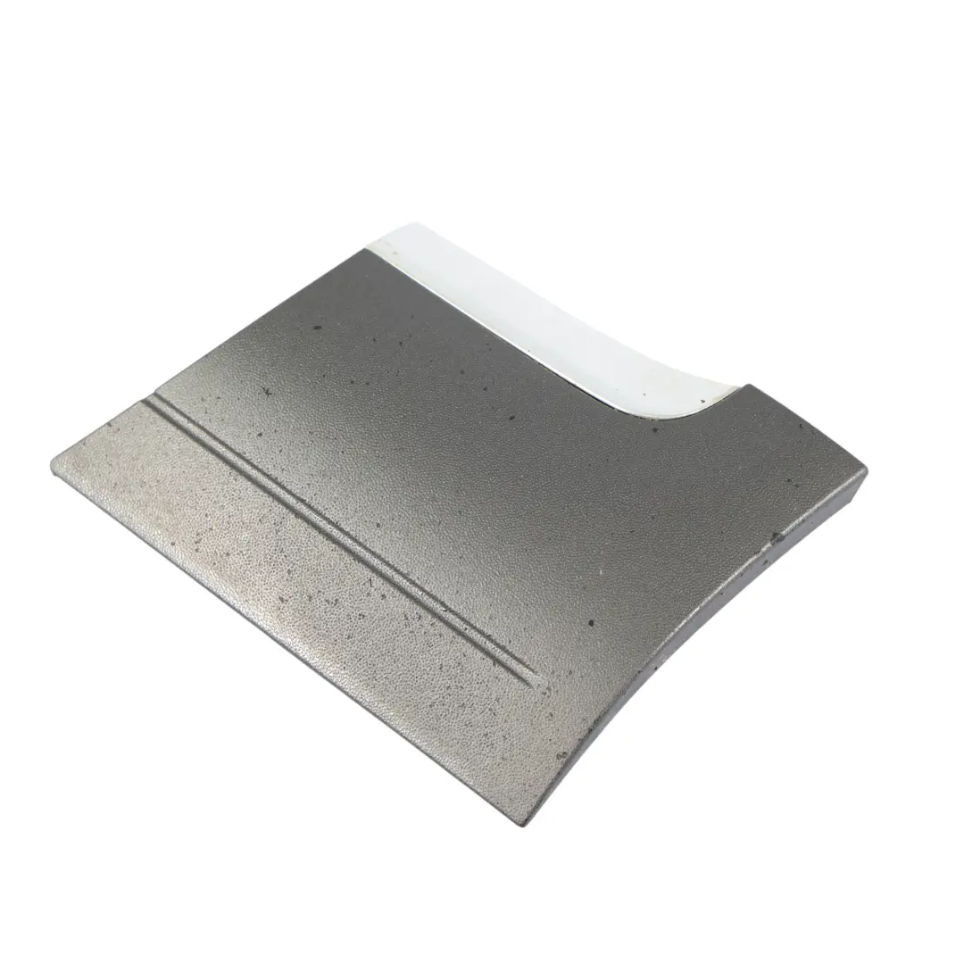 7L Modanatura Parafango Anteriore Destro Atacama Grey-R7P per VW Touareg con numero di parte 7L6854960B VW Touareg 7L Modanatura Parafango Anteriore Destro Atacama Grey-R7P - SKU 7L6854960B-ATG - Numero di parte 7L6854960B