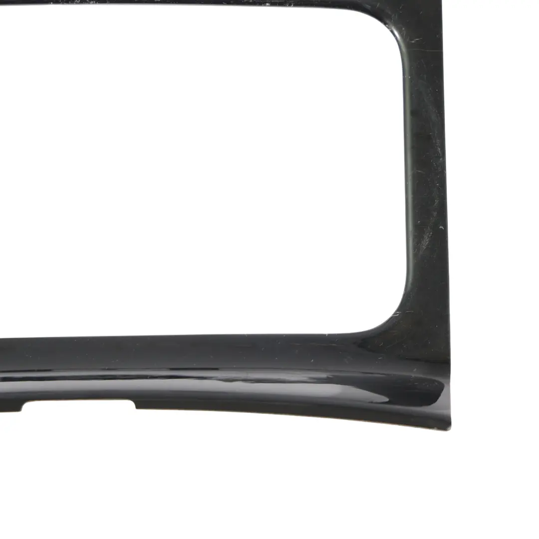 7L Cache Décoratif Noir Console Central Plancher pour Volkswagen Touareg à propos du numéro de pièce 7L6864378E Volkswagen Touareg 7L Cache Décoratif Noir Console Central Plancher - SKU 7L6864378E-1 - Numéro de pièce 7L6864378E