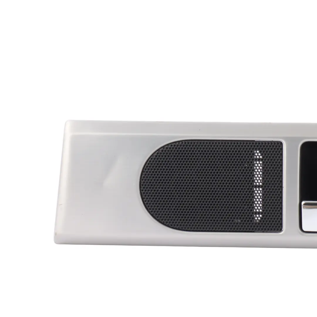 7L Strip Cover Trim Panel Door Rear Right O/S to VW Volkswagen Touareg with Part number 7L6868086D VW Volkswagen Touareg 7L Strip Cover Trim Panel Door Rear Right O/S - SKU 7L6868086D - Part number 7L6868086D