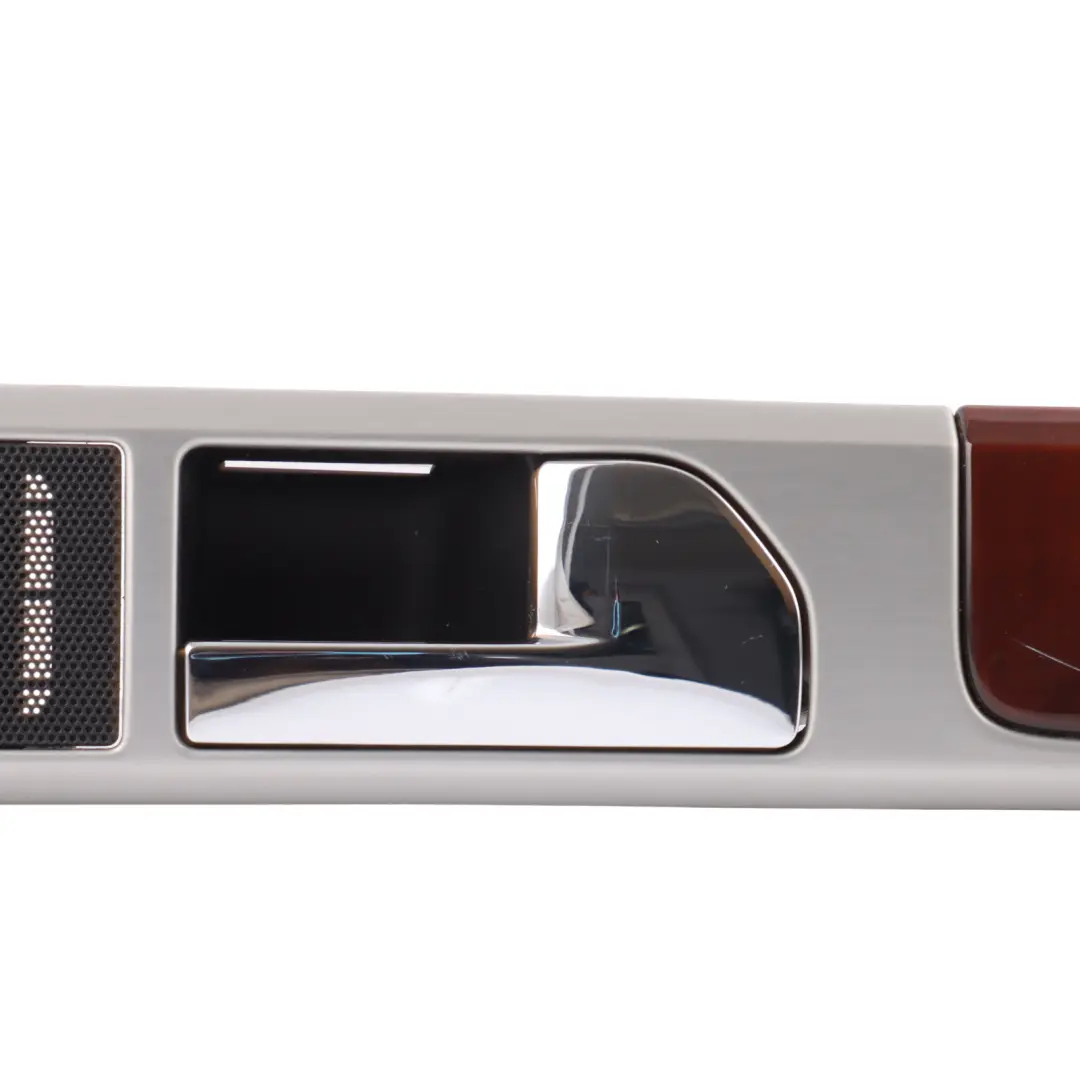 7L Strip Cover Trim Panel Door Rear Right O/S to VW Volkswagen Touareg with Part number 7L6868086D VW Volkswagen Touareg 7L Strip Cover Trim Panel Door Rear Right O/S - SKU 7L6868086D - Part number 7L6868086D