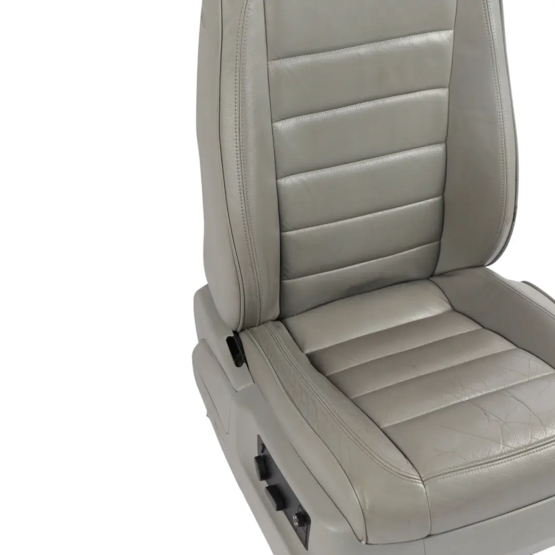 7L Front Comfort Seat Heated Electric Leather Crytal Grey Right O/S to VW Touareg with Part number 7L6881806CE VW Touareg 7L Front Comfort Seat Heated Electric Leather Crytal Grey Right O/S - SKU 7L6881806CE - Part number 7L6881806CE