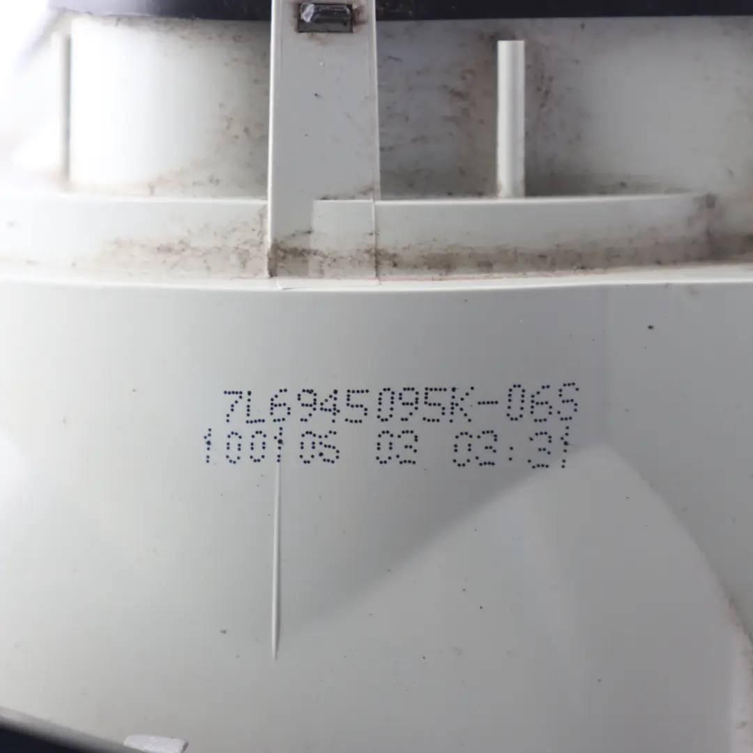 VW Volkswagen Touareg 7L Tail Light Rear Lamp Outer Left N/S - SKU 7L6945095K - Part number 7L6945095K