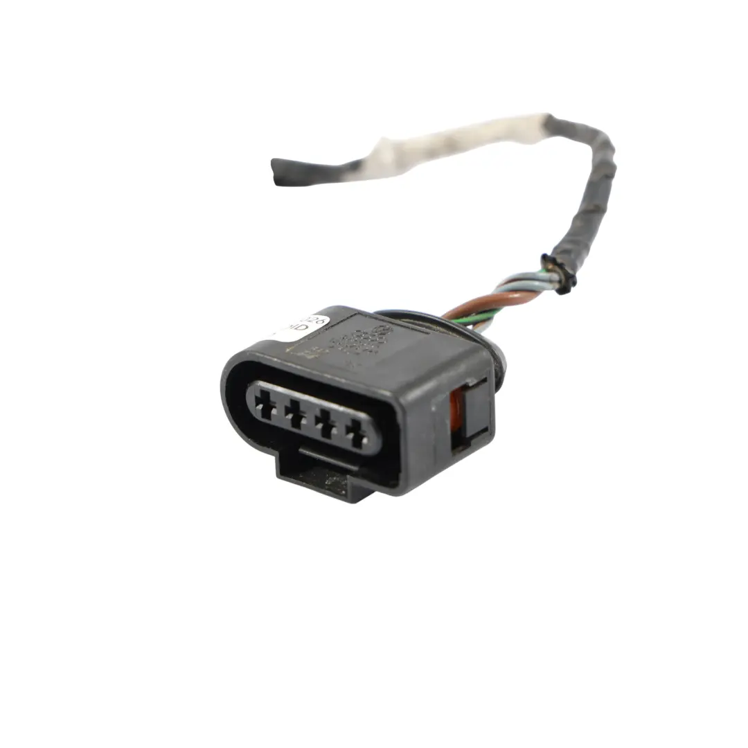 VW Volkswagen Touareg 7L Feu Arrière Droit Câblage Prise Connecteur - SKU 7L6945096K-2 - Numéro de pièce 7L6945096K