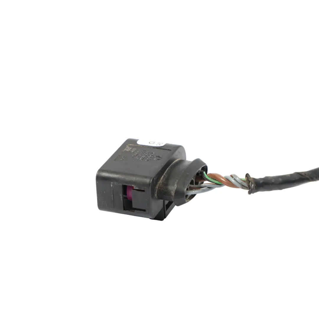 7L Feu Arrière Droit Câblage Prise Connecteur pour VW Volkswagen Touareg à propos du numéro de pièce 7L6945096K VW Volkswagen Touareg 7L Feu Arrière Droit Câblage Prise Connecteur - SKU 7L6945096K-2 - Numéro de pièce 7L6945096K