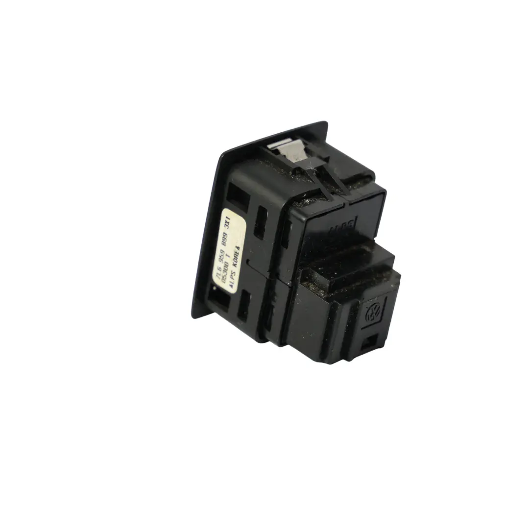 7L Przełącznik Włącznik Alarmu Przechylu do VW Volkswagen Touareg o numerze 7L6959899 VW Volkswagen Touareg 7L Przełącznik Włącznik Alarmu Przechylu - SKU 7L6959899 - Numer Części 7L6959899