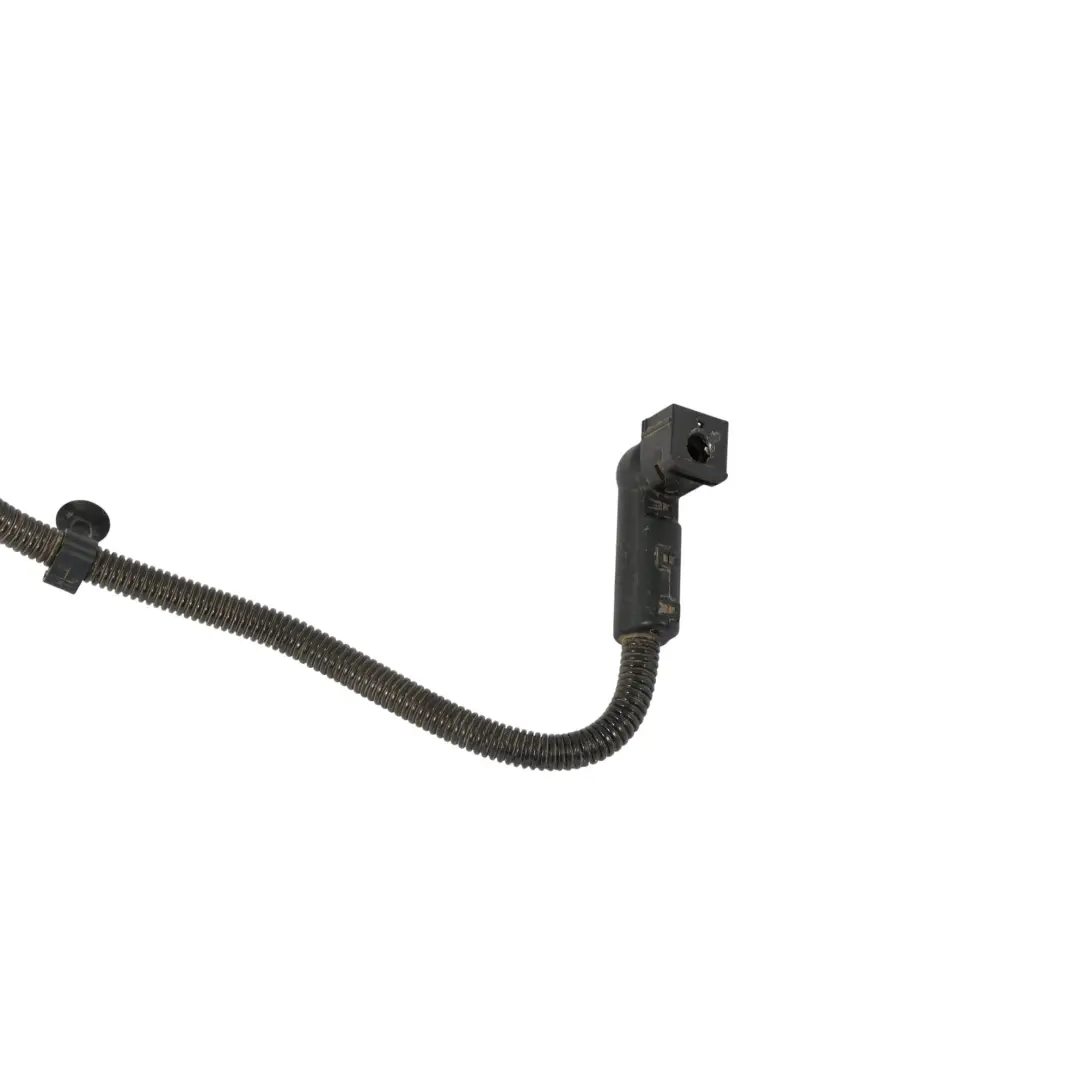 AdBlue Delivery Pipe Hose Line Diesel to VW Volkswagen Transporter T6 with Part number 7LA131984F VW Volkswagen Transporter T6 AdBlue Delivery Pipe Hose Line Diesel - SKU 7LA131984F - Part number 7LA131984F