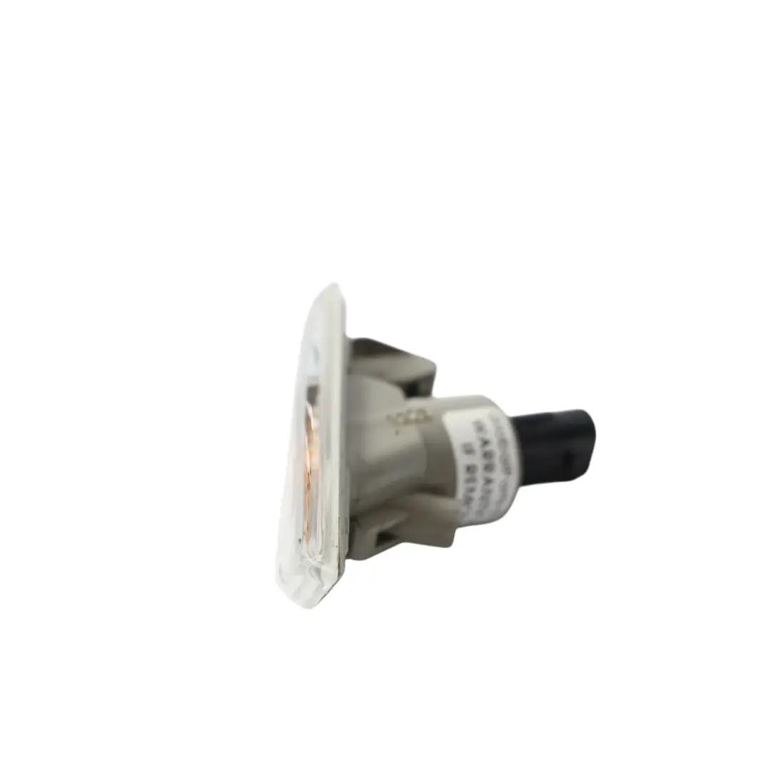 VW Volkswagen Transporter T6 Intermitente Delantero Izquierdo Luz - SKU 7LA949101 - Número de pieza 7LA949101