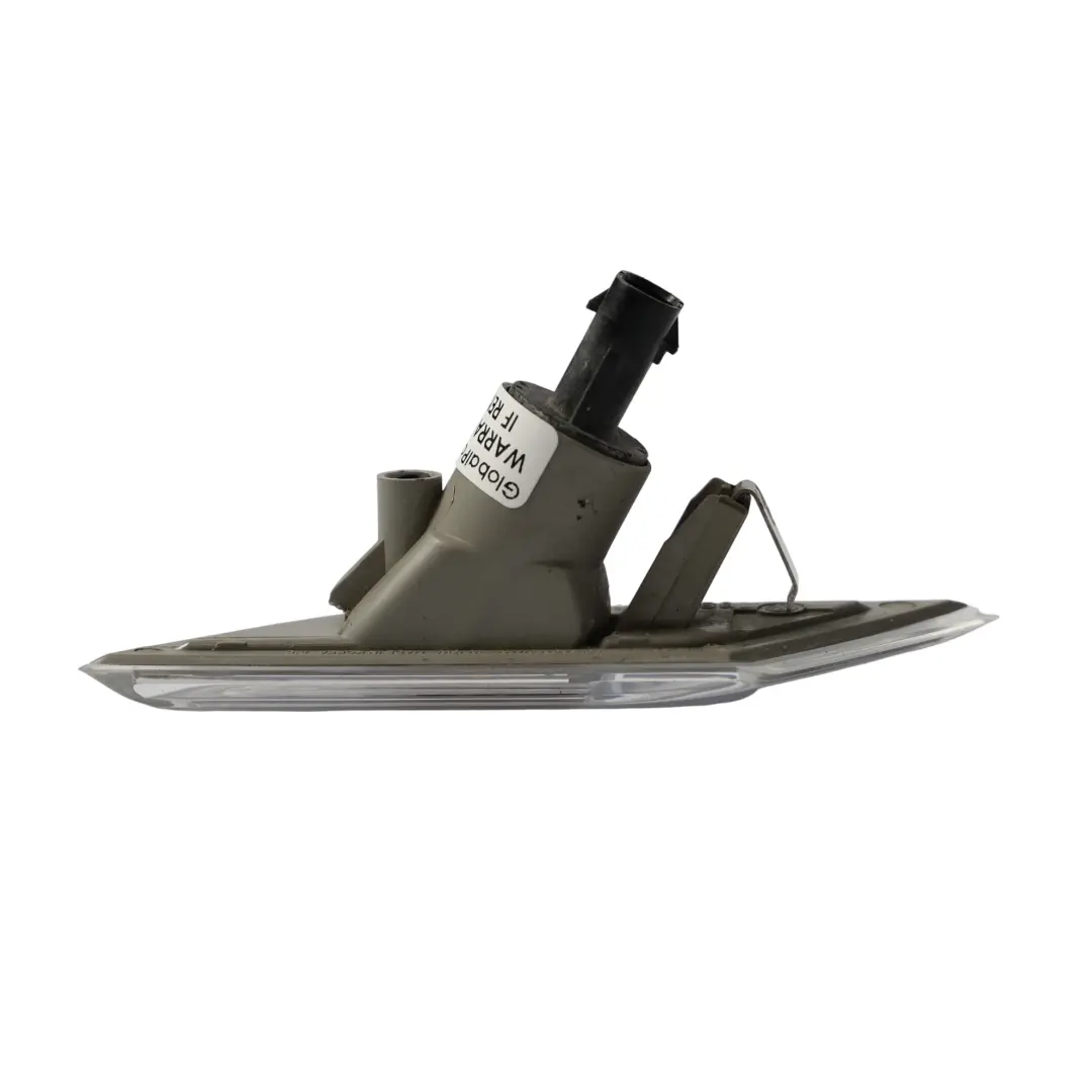 Indicatore Di Direzione Anteriore Destro per VW Volkswagen Transporter T6 con numero di parte 7LA949102 VW Volkswagen Transporter T6 Indicatore Di Direzione Anteriore Destro - SKU 7LA949102 - Numero di parte 7LA949102