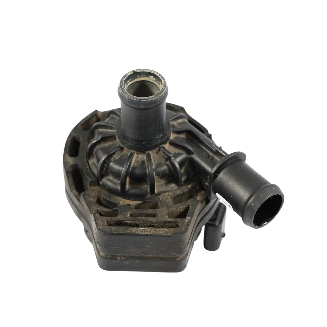 VW Volkswagen Transporter T6 Auxiliary Water Pump Unit 2.0 Diesel - SKU 7LA965567B - Part number 7LA965567B