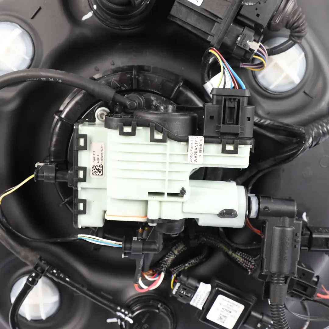 VW Volkswagen Touareg 7P AdBlue Tank Reservoir 3.0 TDI Diesel Engine - SKU 7P0131878 - Part number 7P0131878