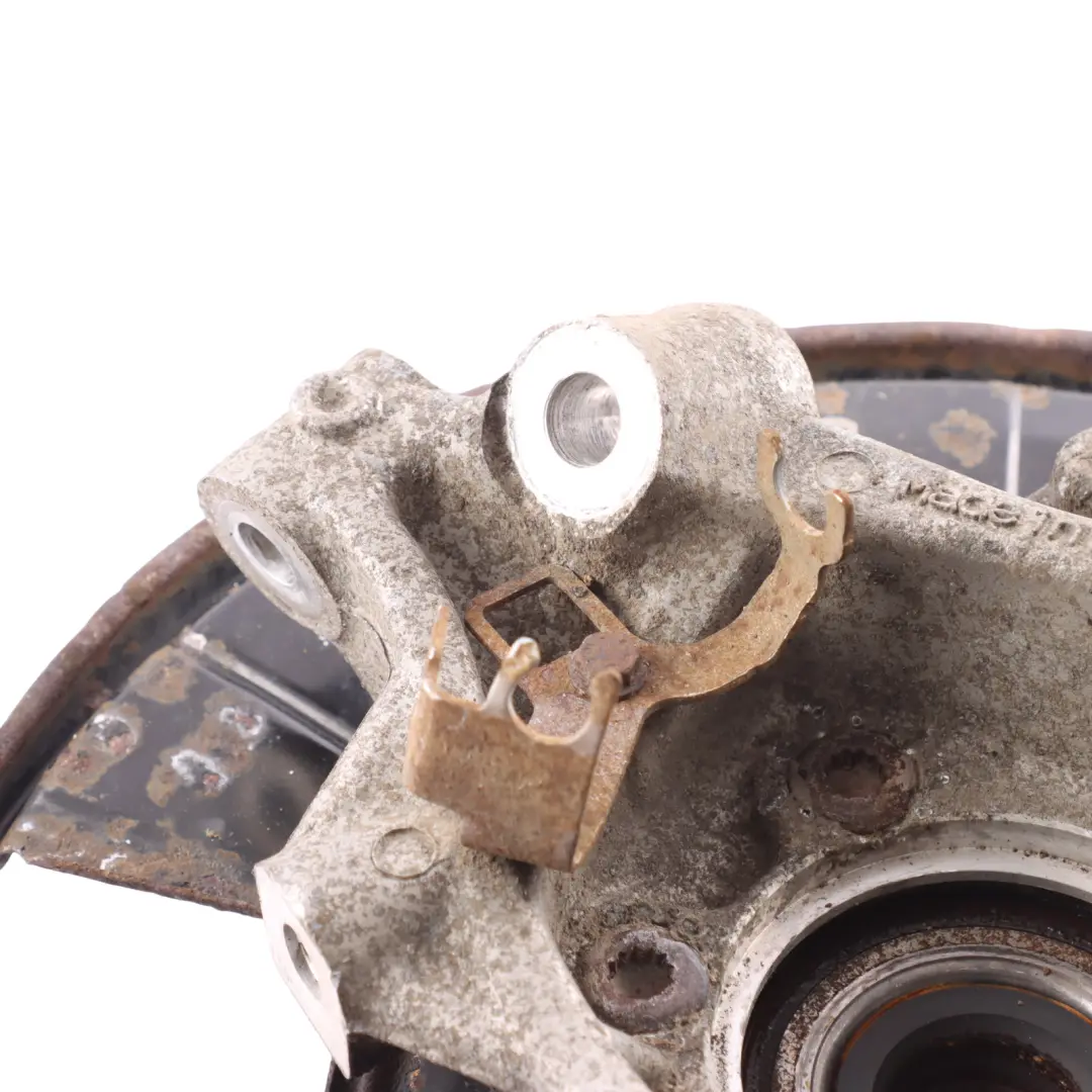 7P Hinter Radnaben Lager Träger Rechts für VW Volkswagen Touareg mit Teilenummer 7P0505436B VW Volkswagen Touareg 7P Hinter Radnaben Lager Träger Rechts - SKU 7P0505436B - Teilenummer 7P0505436B