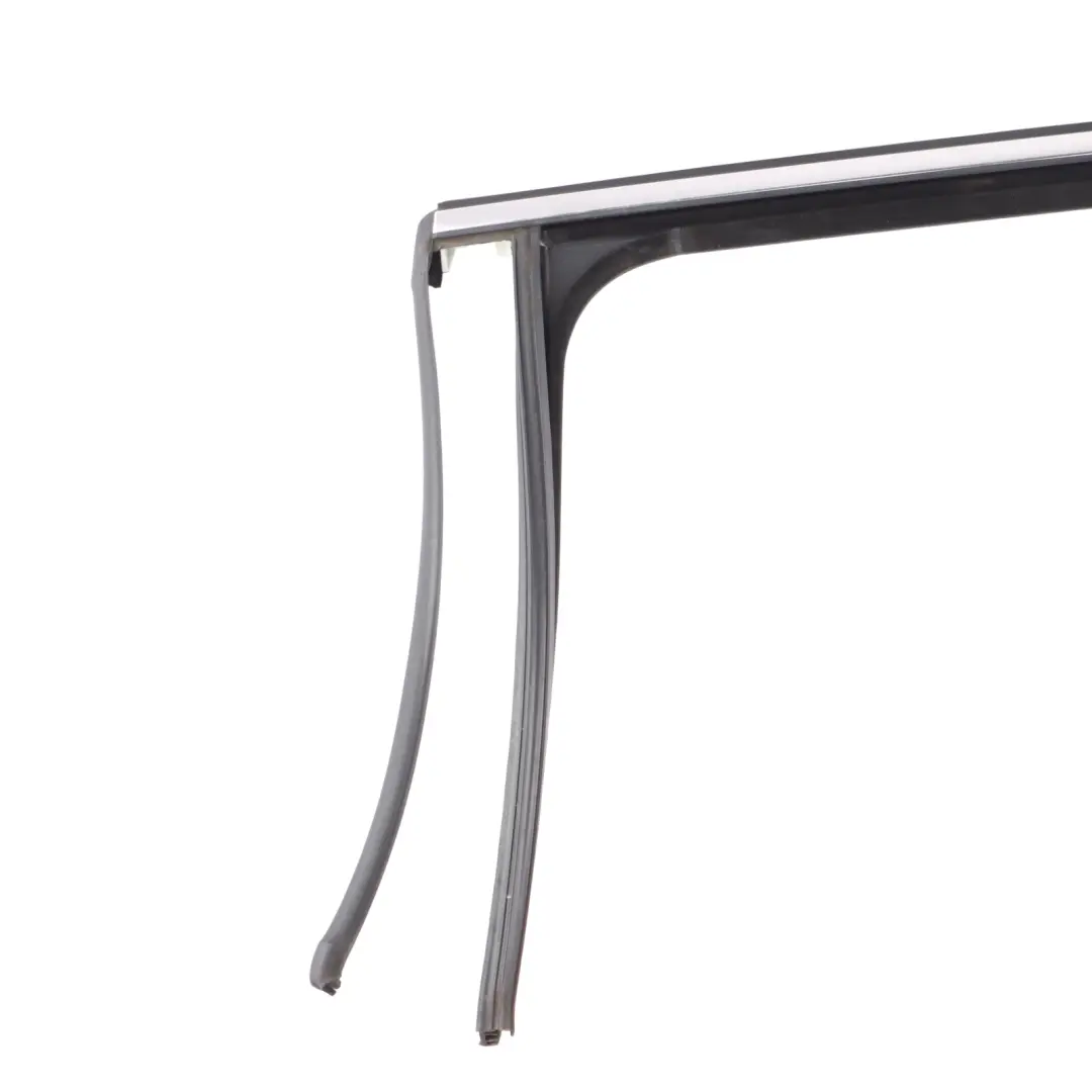 7P Hintere Tür Fenster Führungsrahmen Chrom Links für Volkswagen Touareg mit Teilenummer 7P0839431L Volkswagen Touareg 7P Hintere Tür Fenster Führungsrahmen Chrom Links - SKU 7P0839431L - Teilenummer 7P0839431L