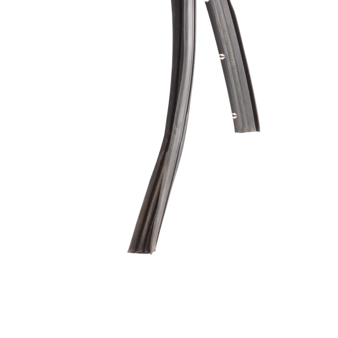 7P Rear Door Window Guide Frame Chrome Left N/S to Volkswagen Touareg with Part number 7P0839431L Volkswagen Touareg 7P Rear Door Window Guide Frame Chrome Left N/S - SKU 7P0839431L - Part number 7P0839431L