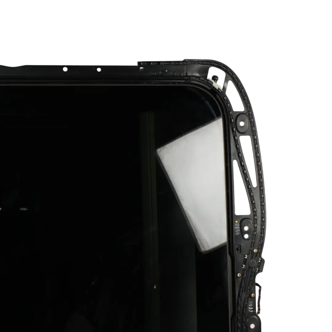 Volkswagen VW Touareg 7P Sunroof Sliding Roof Frame Assembly AS3 - SKU 7P0877049B - Part number 7P0877049B