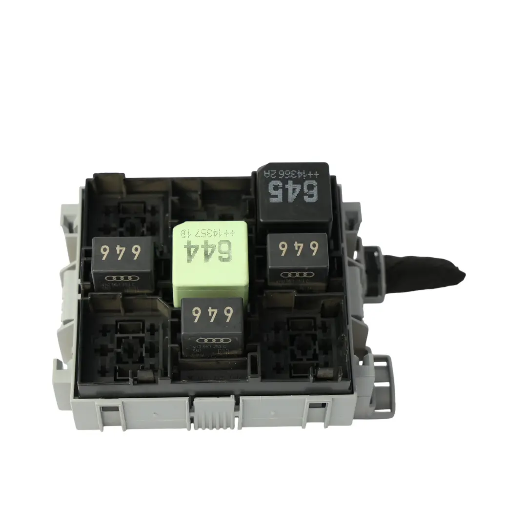 7P Boîte À Fusibles Module De Contrôle De Relais pour Volkswagen Touareg à propos du numéro de pièce 7P0937211A Volkswagen Touareg 7P Boîte À Fusibles Module De Contrôle De Relais - SKU 7P0937211A-1 - Numéro de pièce 7P0937211A