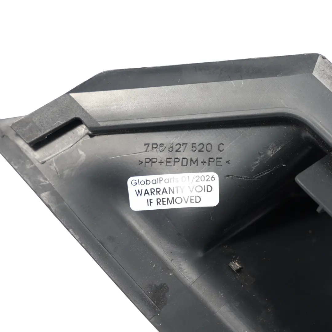 7P Tapa De Plástico De Cierre Del Portón Trasero para Volkswagen Touareg con número de pieza 7P6827520C Volkswagen Touareg 7P Tapa De Plástico De Cierre Del Portón Trasero - SKU 7P6827520C - Número de pieza 7P6827520C