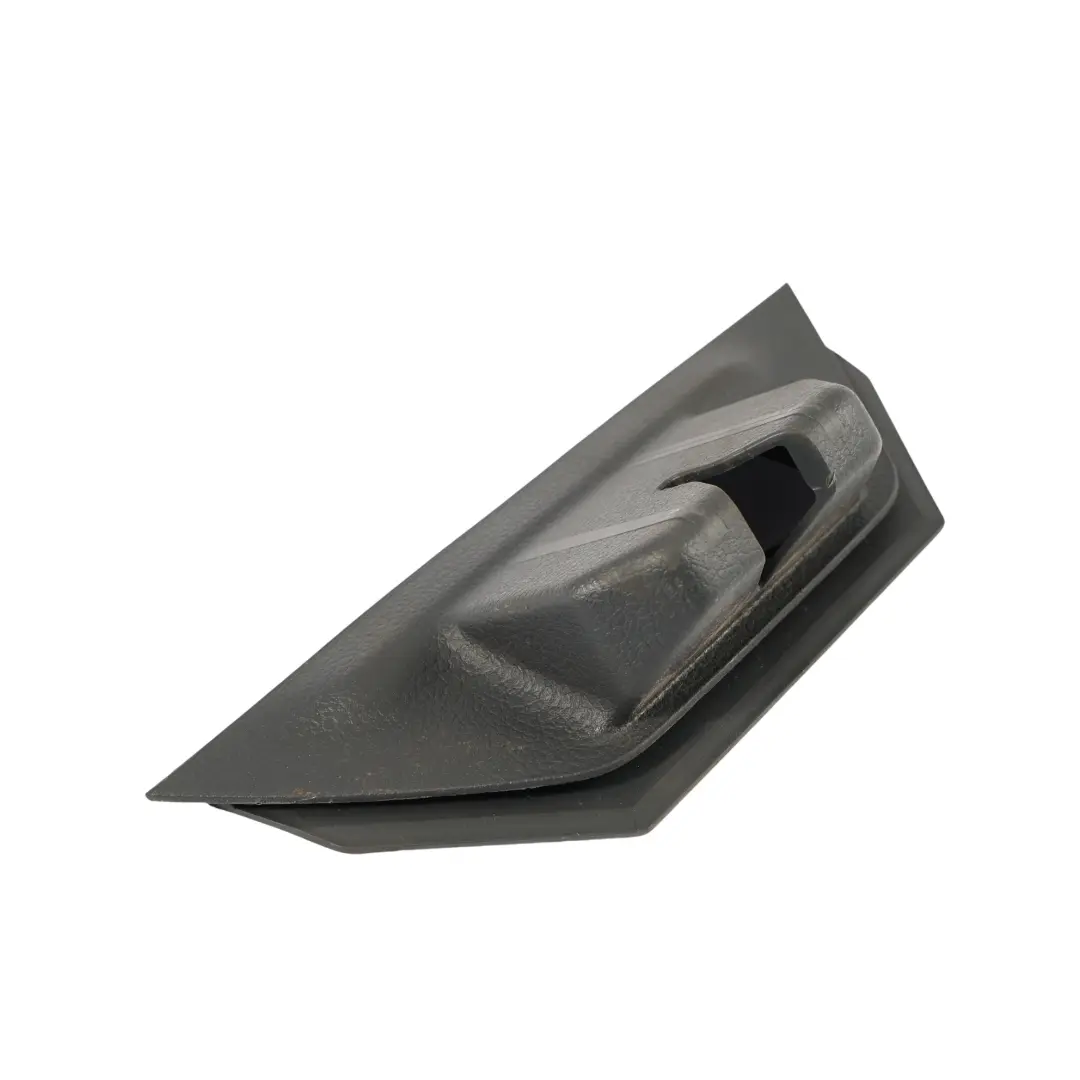 7P Chiusura Posteriore Del Portellone In Plastica per Volkswagen Touareg con numero di parte 7P6827520C Volkswagen Touareg 7P Chiusura Posteriore Del Portellone In Plastica - SKU 7P6827520C - Numero di parte 7P6827520C