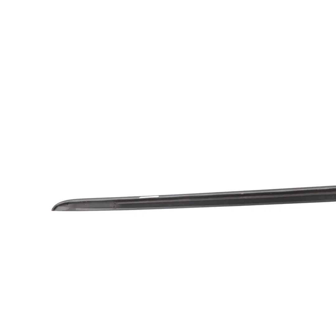 Volkswagen Touareg 7P Déflecteur d'Eau Pare-Brise Panneau Droit - SKU 7P6854328A - Numéro de pièce 7P6854328A