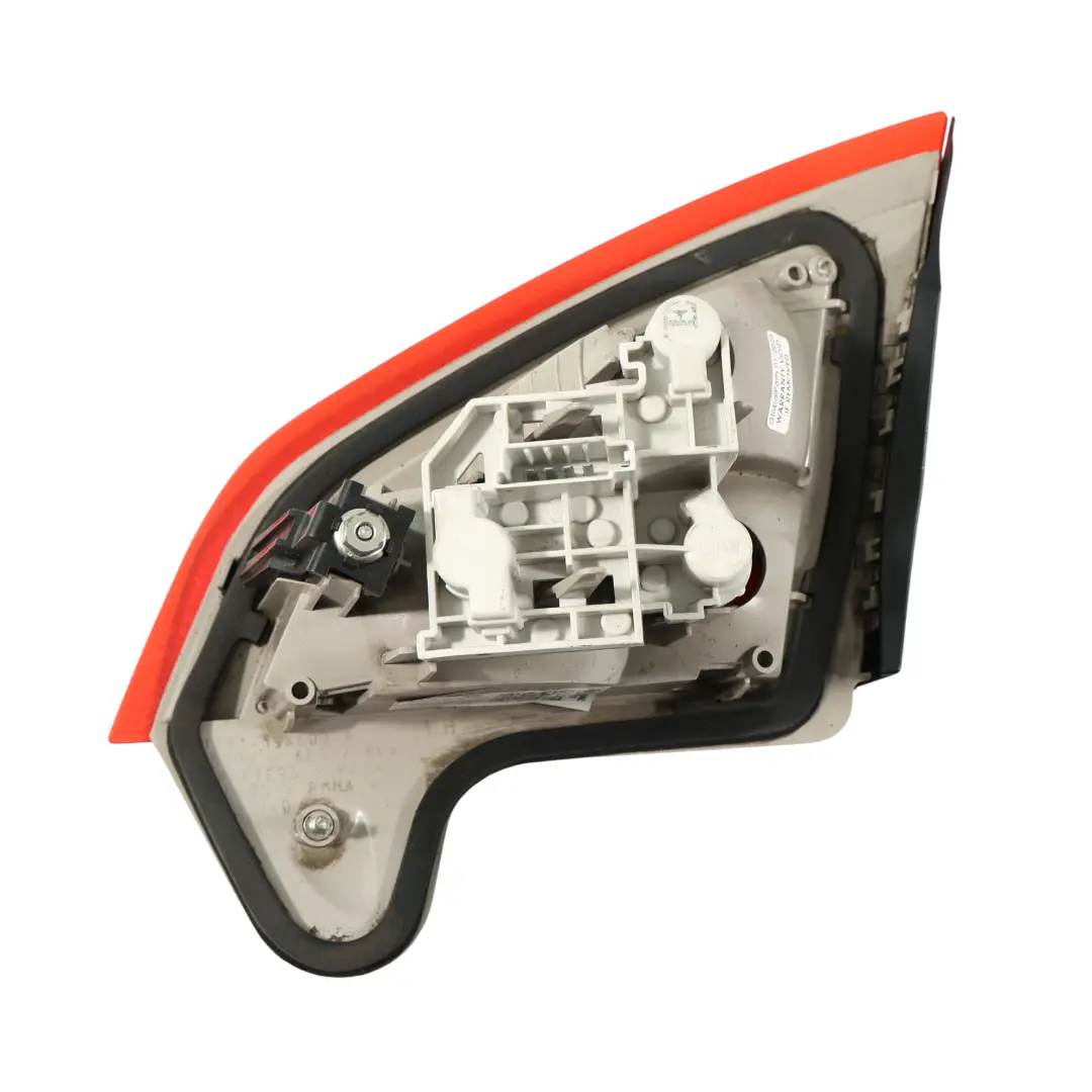 Ford Mondeo Mk4 Portellone Posteriore Luce Interna Sinistra - SKU 7S71-13A603-A - Numero di parte 7S71-13A603-A