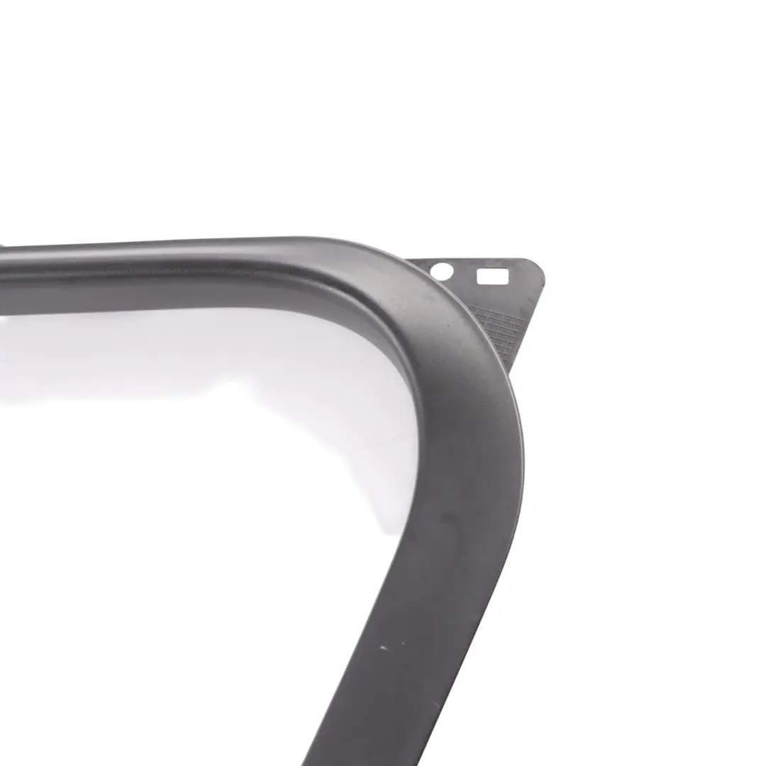 Mk4 Door Window Upper Seal Strip Front Right O/S to Ford Mondeo with Part number 7S71-A201A18-AJW Ford Mondeo Mk4 Door Window Upper Seal Strip Front Right O/S - SKU 7S71-A201A18-AJW - Part number 7S71-A201A18-AJW