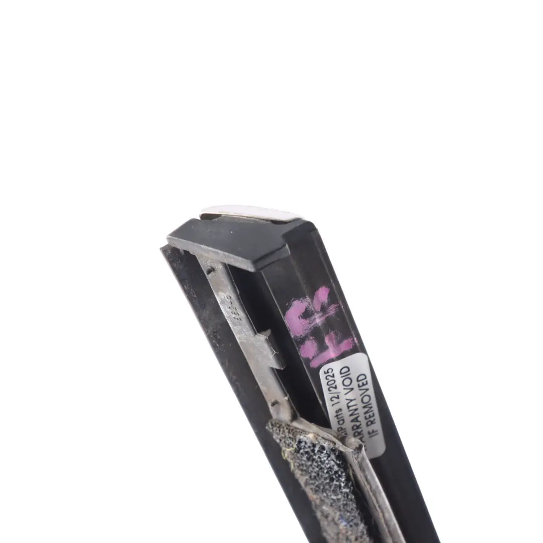 Ford Mondeo Mk4 Door Window Outer Strip Chrome Front Right O/S - SKU 7S71-A20562-AJ - Part number 7S71-A20562-AJ